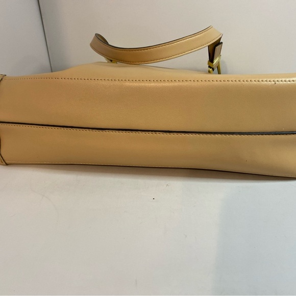 GOOD Steve Madden Tote Purse w/ Small Zipper Bag, Peach - Picture 8 of 11